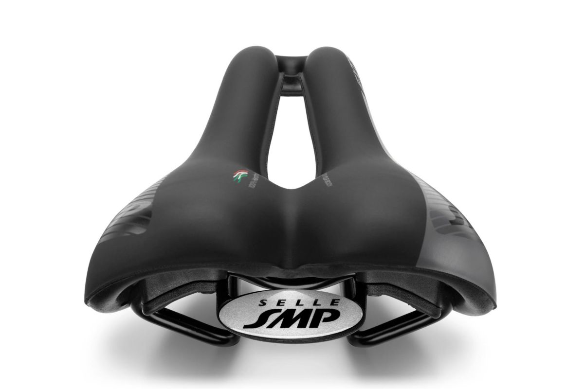 EXTRA - The versatile saddle for racing, trekking and fixed bikes 