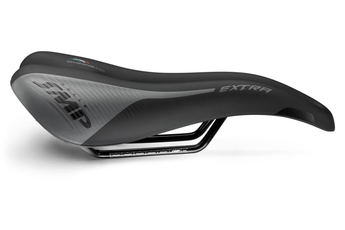 EXTRA - The versatile saddle for racing, trekking and fixed bikes 